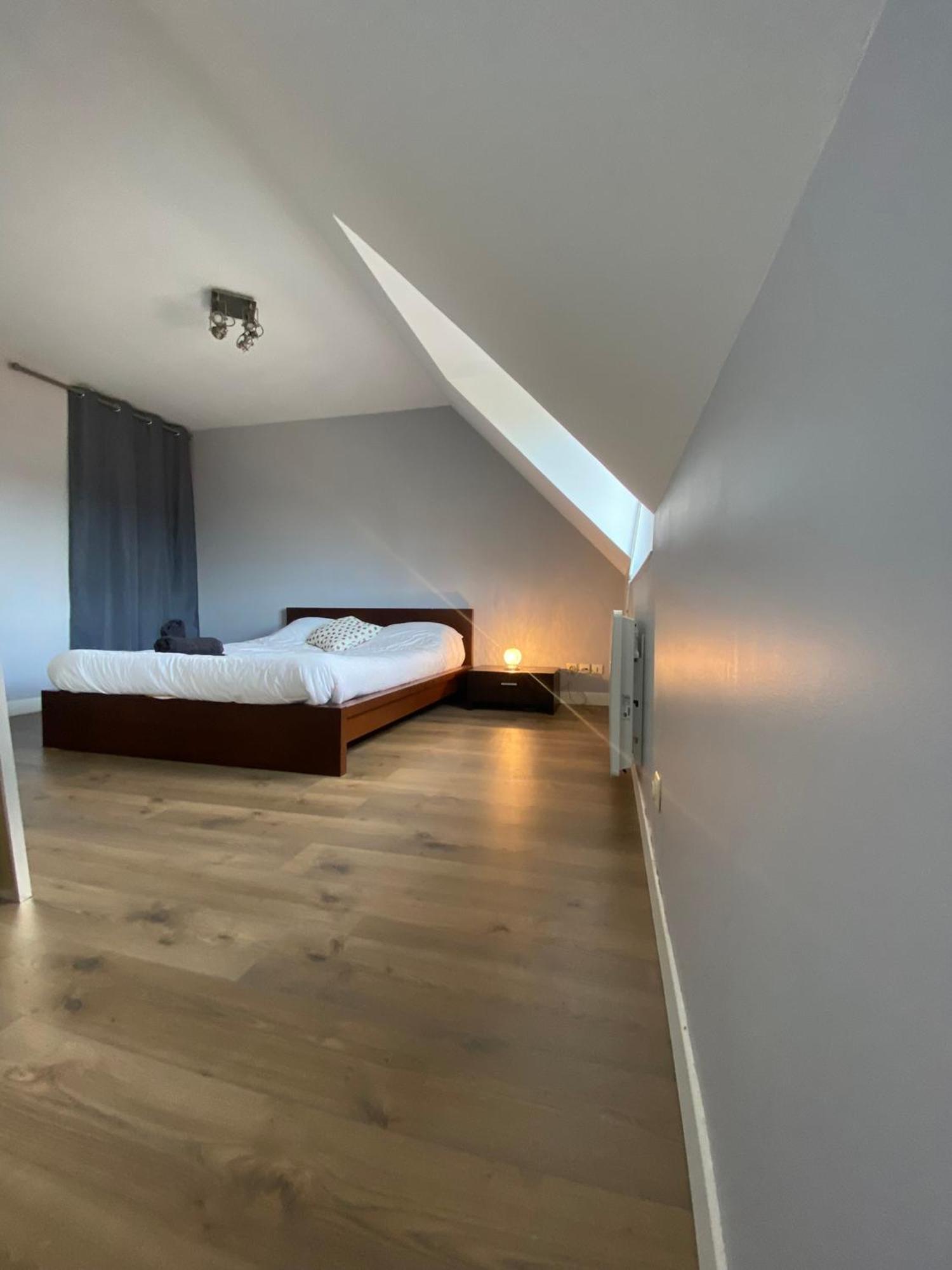 Apartment 2 Hyper Centre Avec Place De Parking Et Wifi *